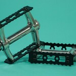 MKS Sylvan GORDITO Silver Body/Matt Black Plates