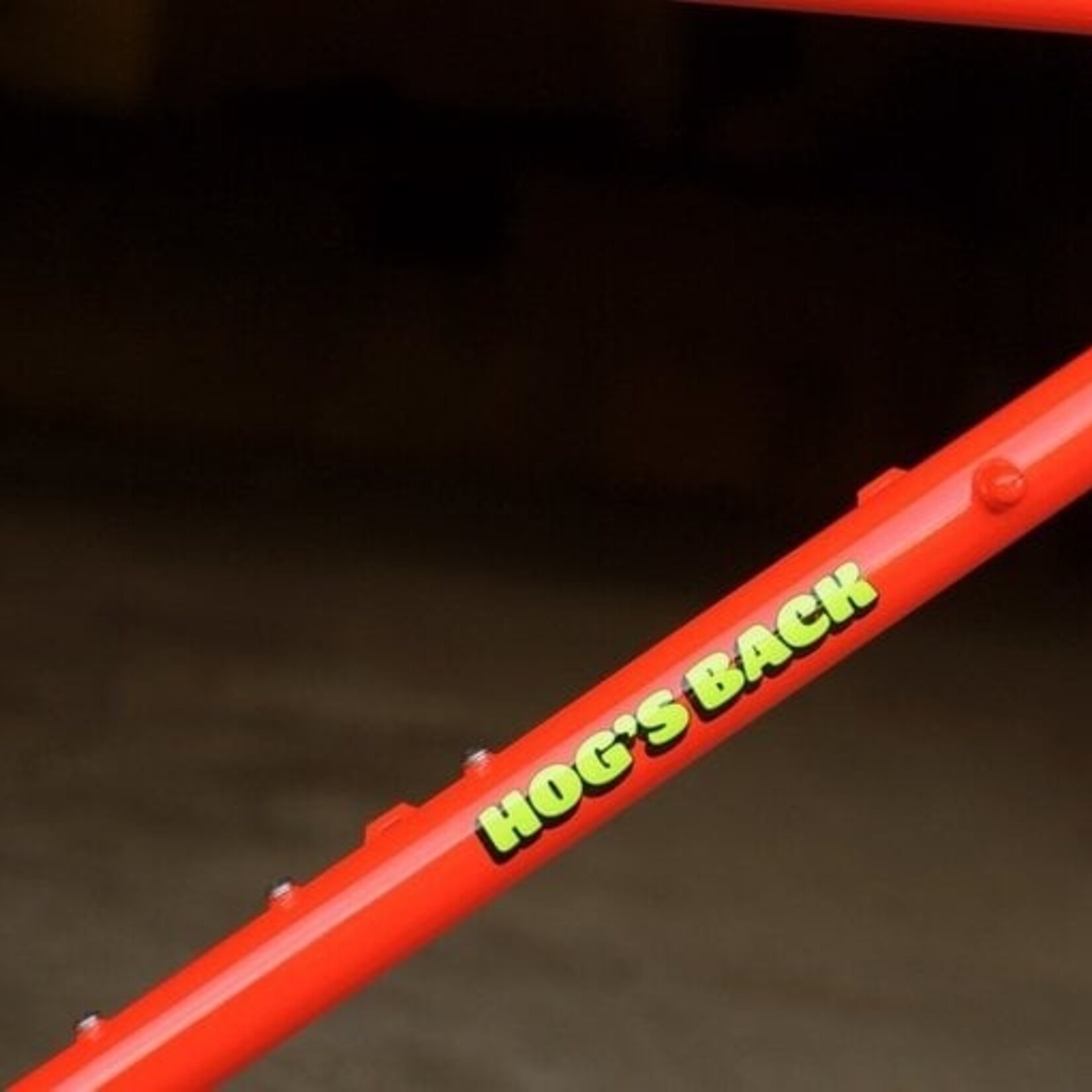 Bassi Bassi Hog's Back - Cool Ade M (51cm)