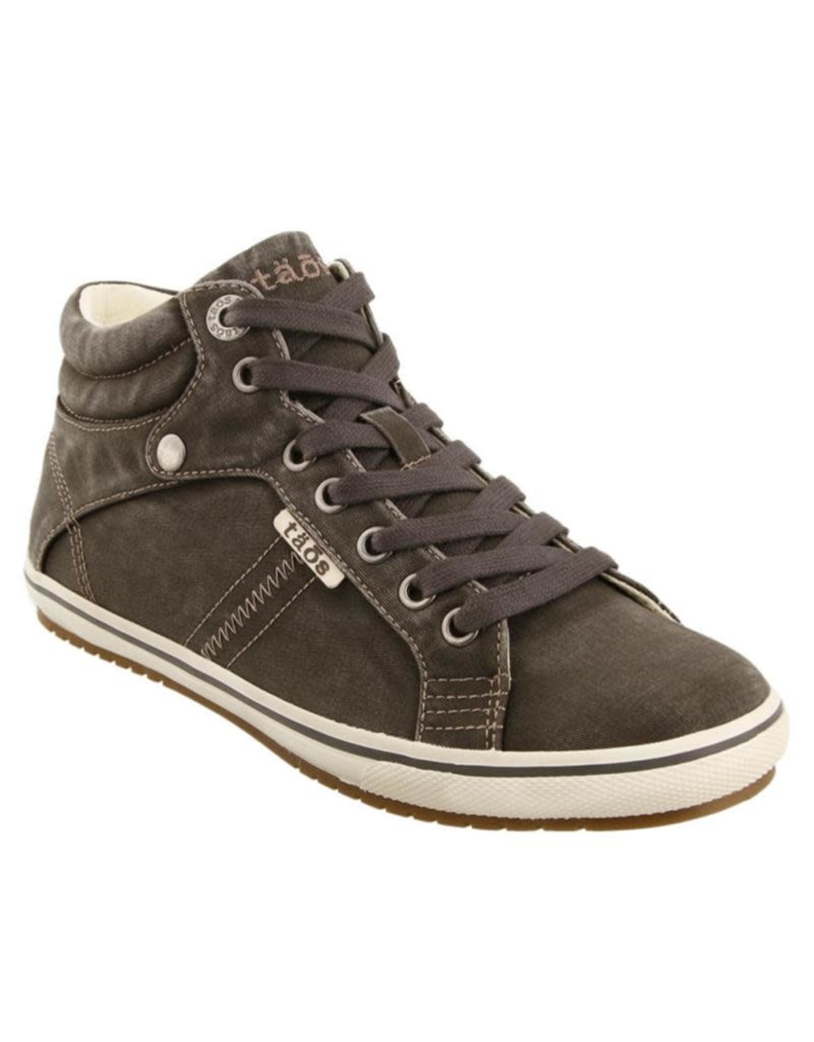 womens star sneakers