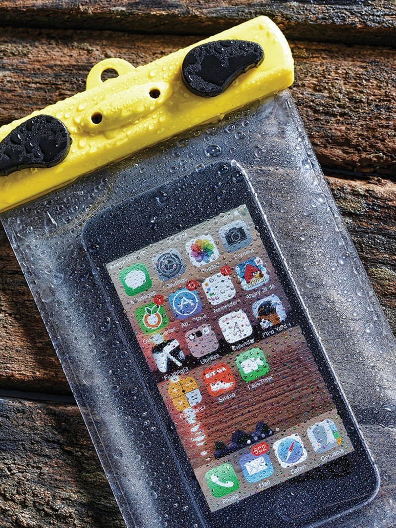 Coghlan's Load 'N Lock Airtight Waterproof Phone Pouch