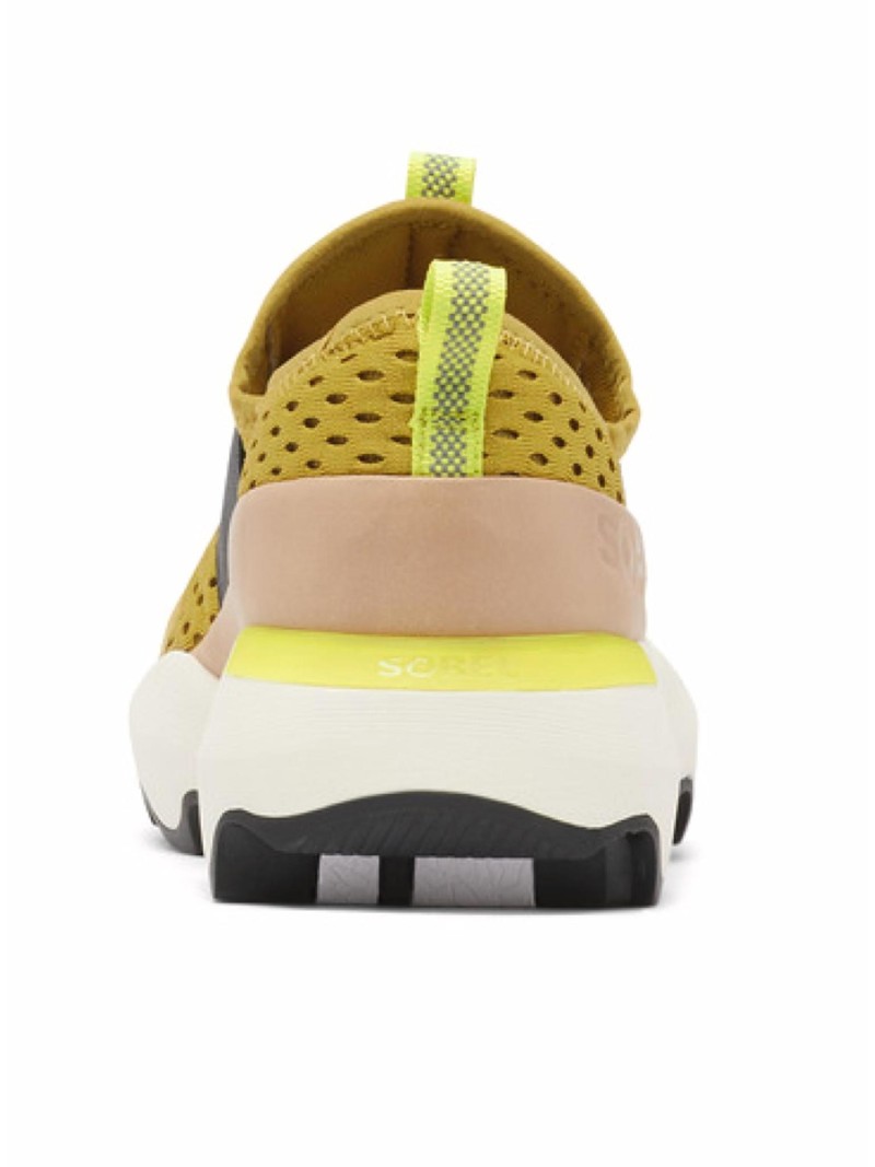 kinetic impact strap sneaker