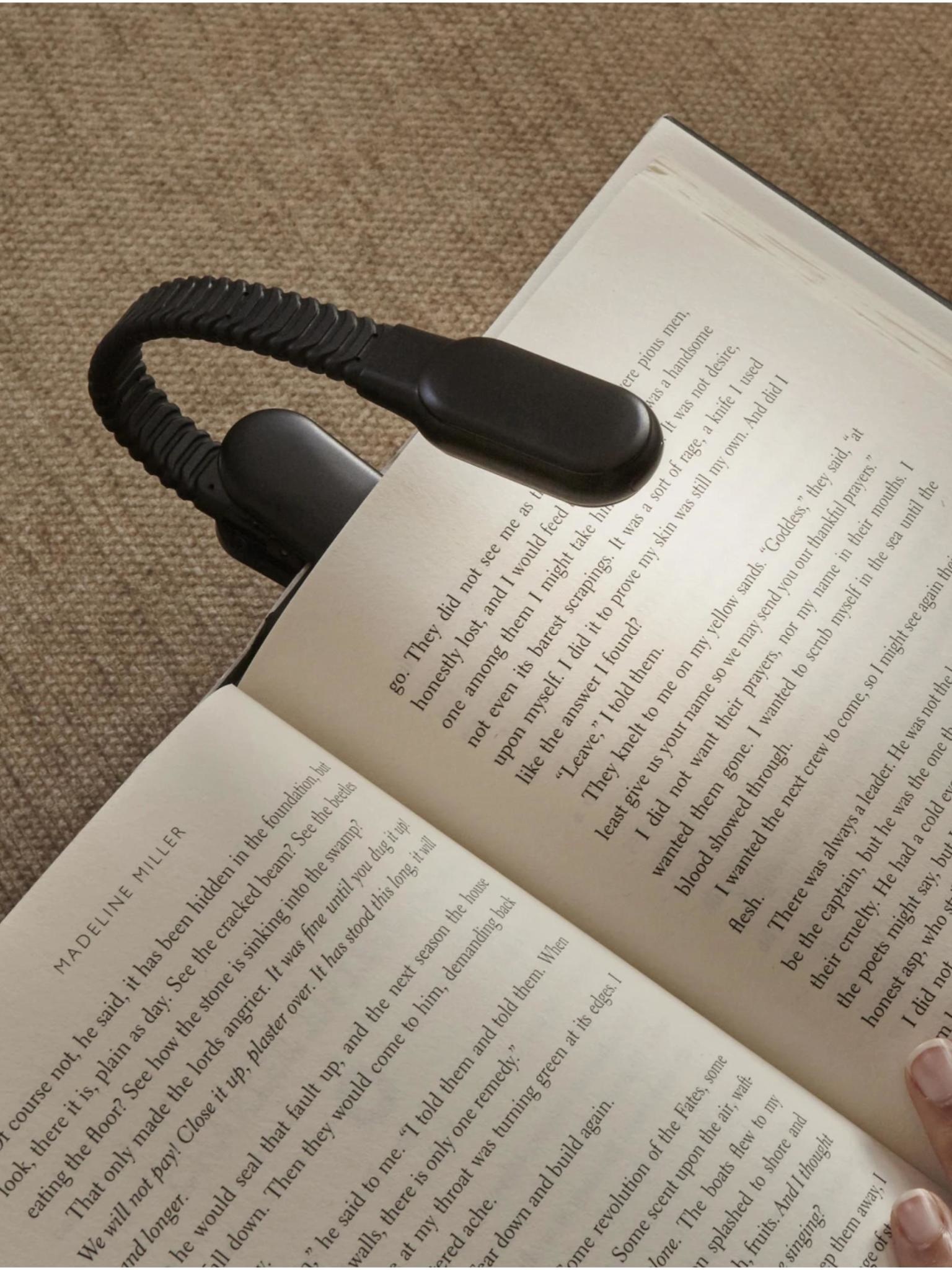 Kikkerland Rechargeable Book Clip Light