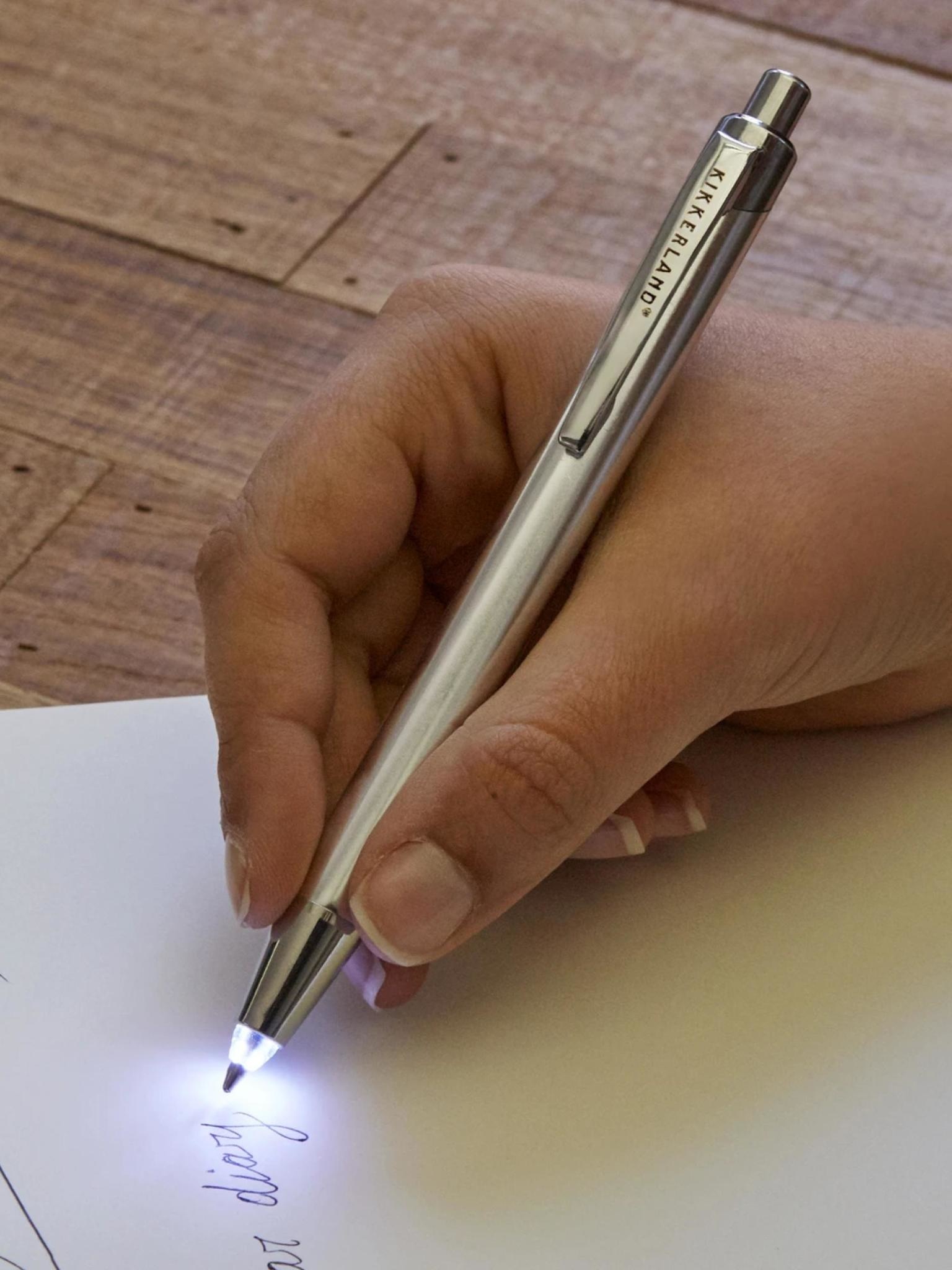 Kikkerland Flashlight Pen