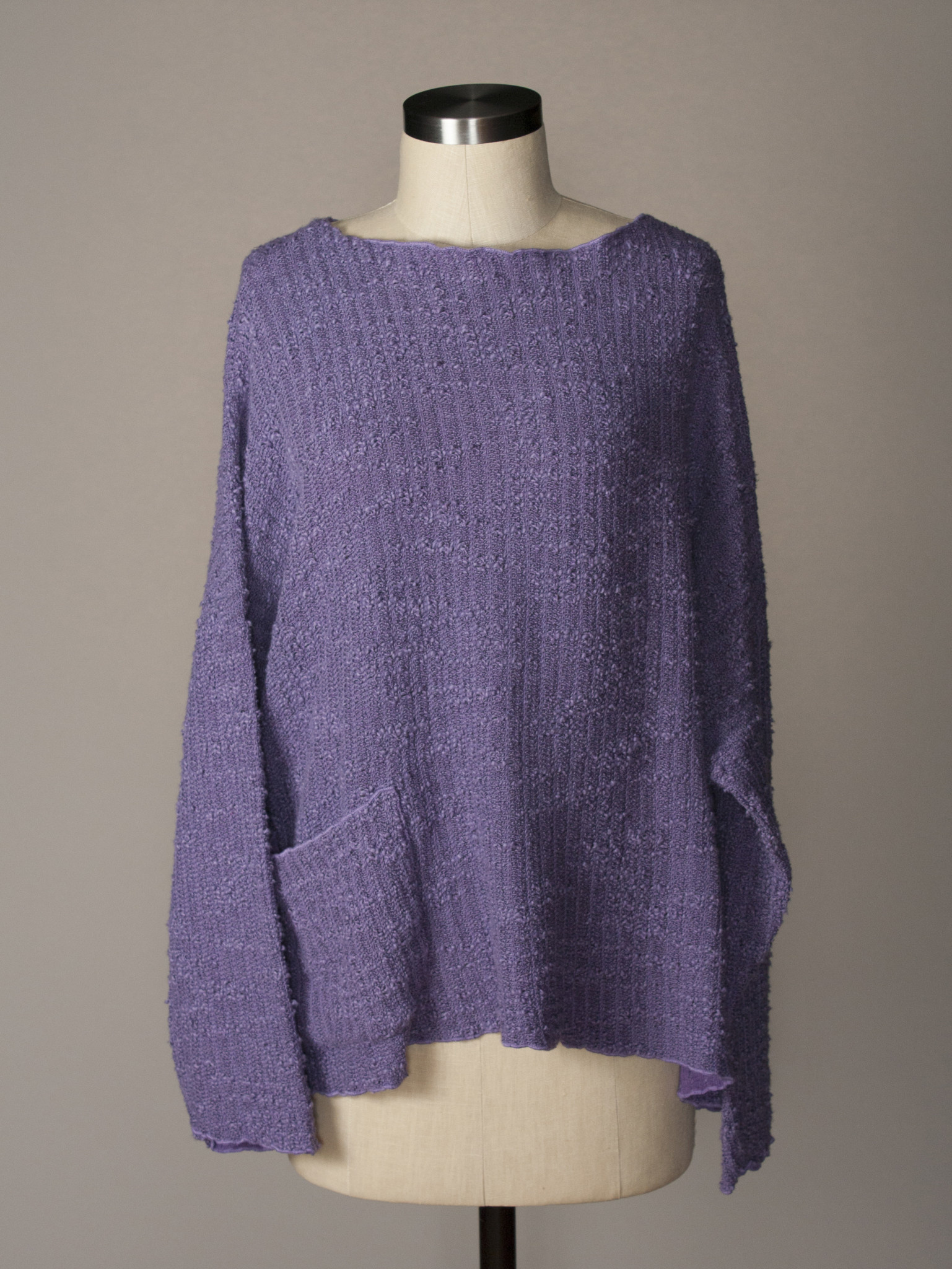 Cut Loose One Size Pocket Pullover