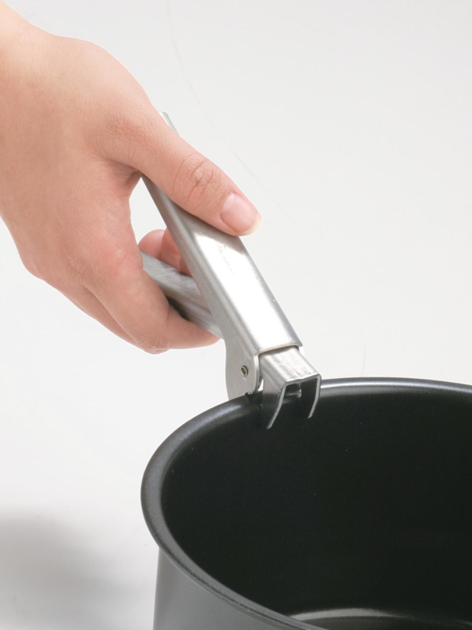 Coghlan's Aluminum Pot Holder