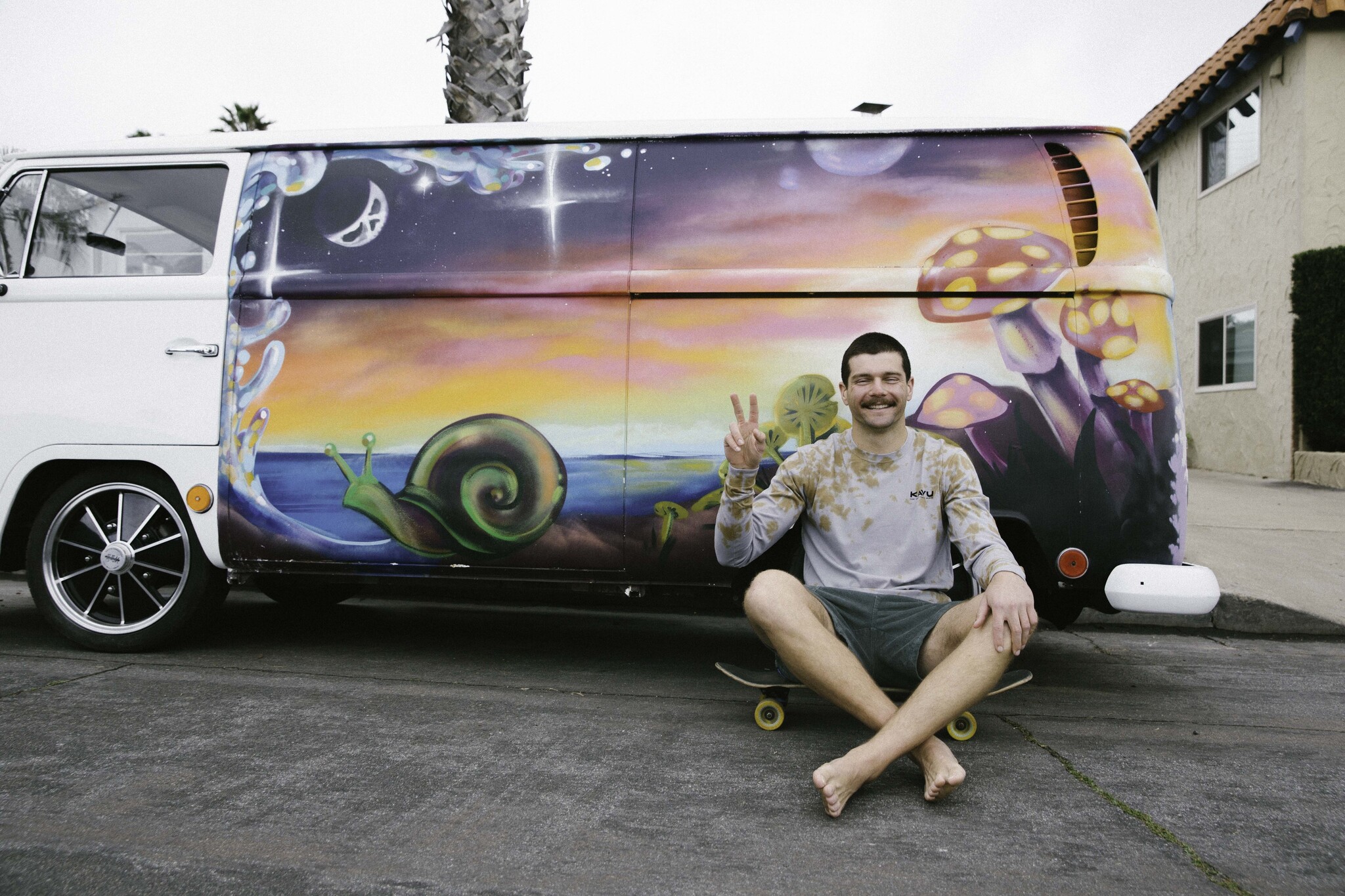 KAVU Men's Etch Art Long Sleeve Shirt