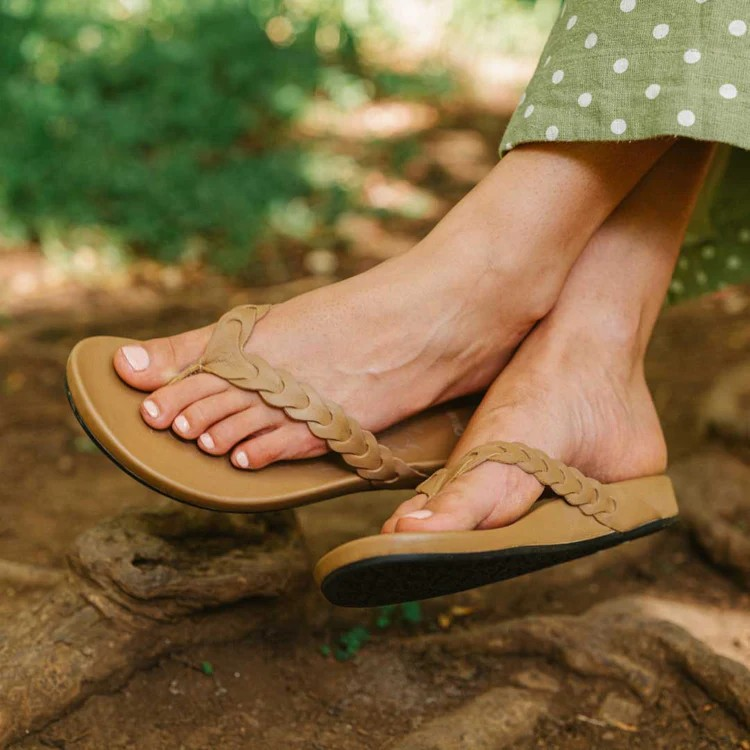 OluKai Lei Women's Leather Sandals