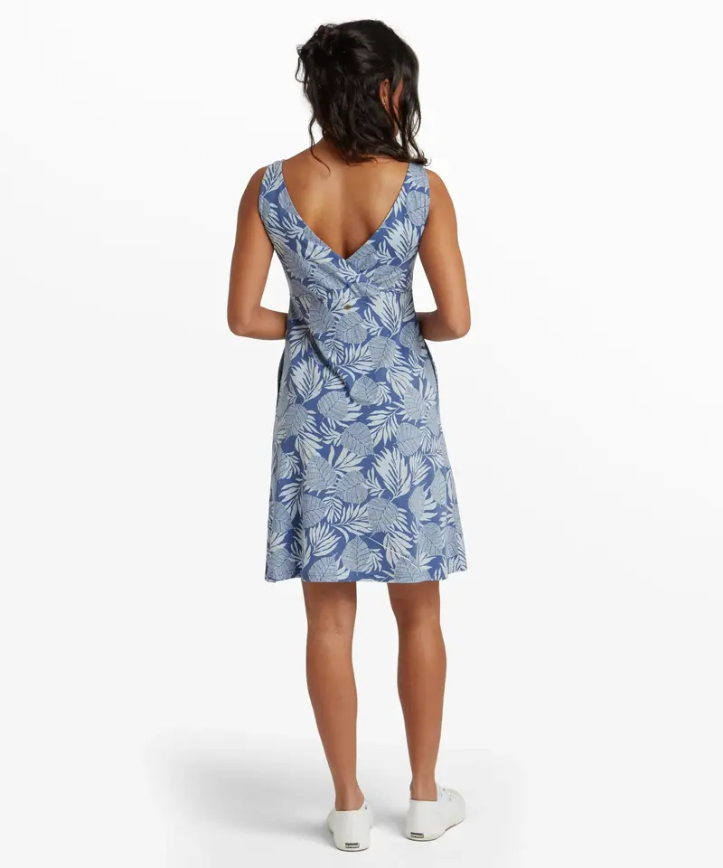 Sherpa Adventure Gear Women's Neha Empire Dress