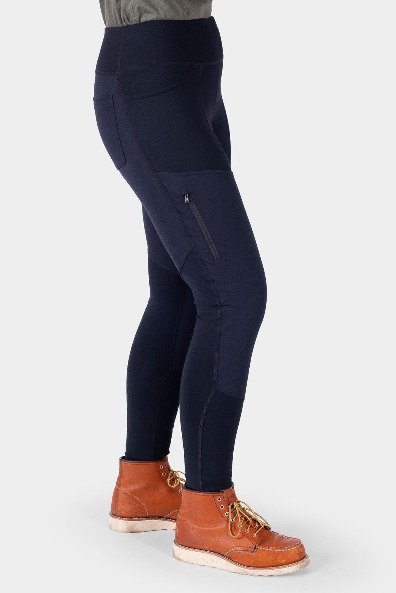 Dovetail Field Utility Legging