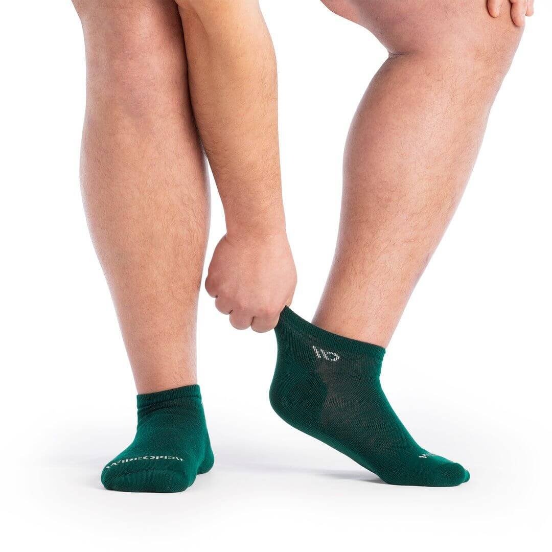 Men's Solid Midweight No Show Sock