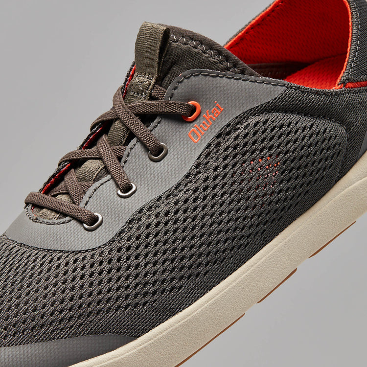 OluKai Men's Moku Pae