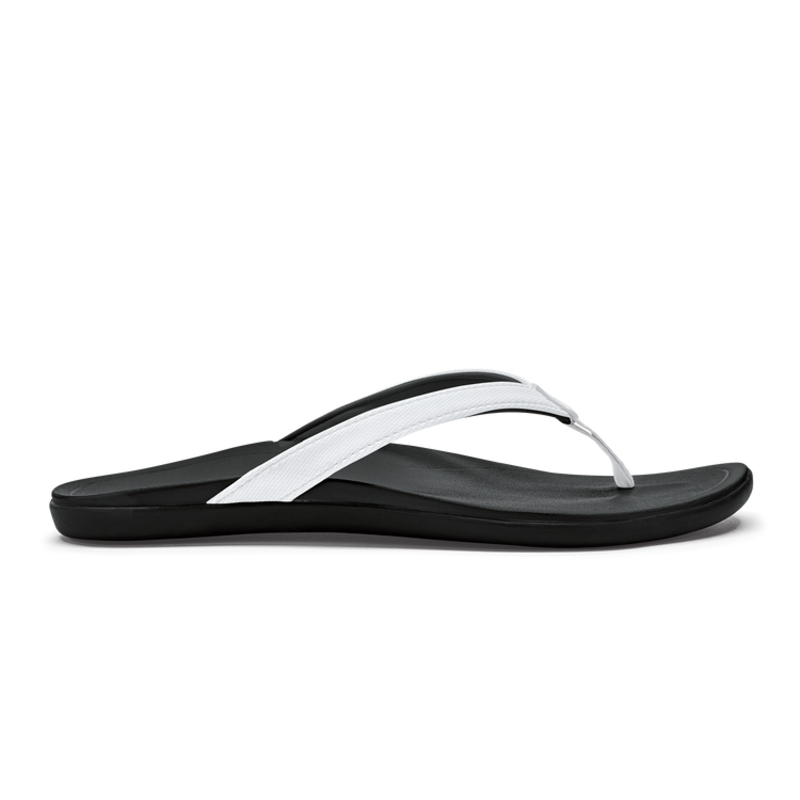 OluKai Women's Ho'opio Leather Sandal