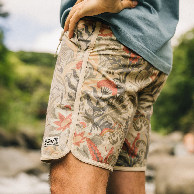 Howler Brothers Men's Bruja Boardshorts