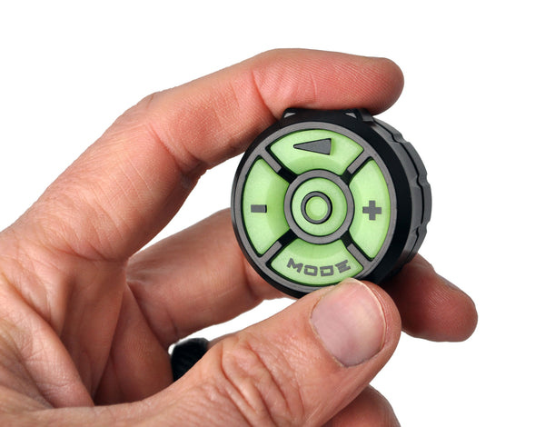 FLi-PRO 8' Telescoping Light w/ Removable Flashlight &  Remote