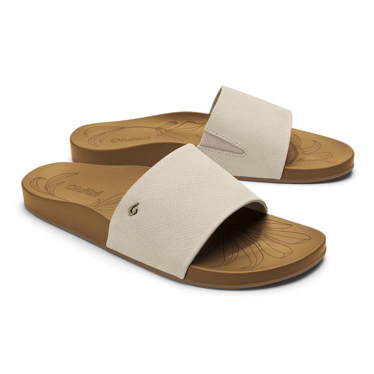 OluKai Women's Kipeʻa Pono Slide