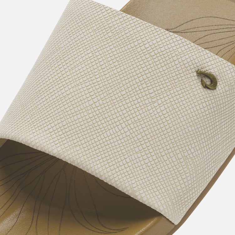 OluKai Women's Kipeʻa Pono Slide