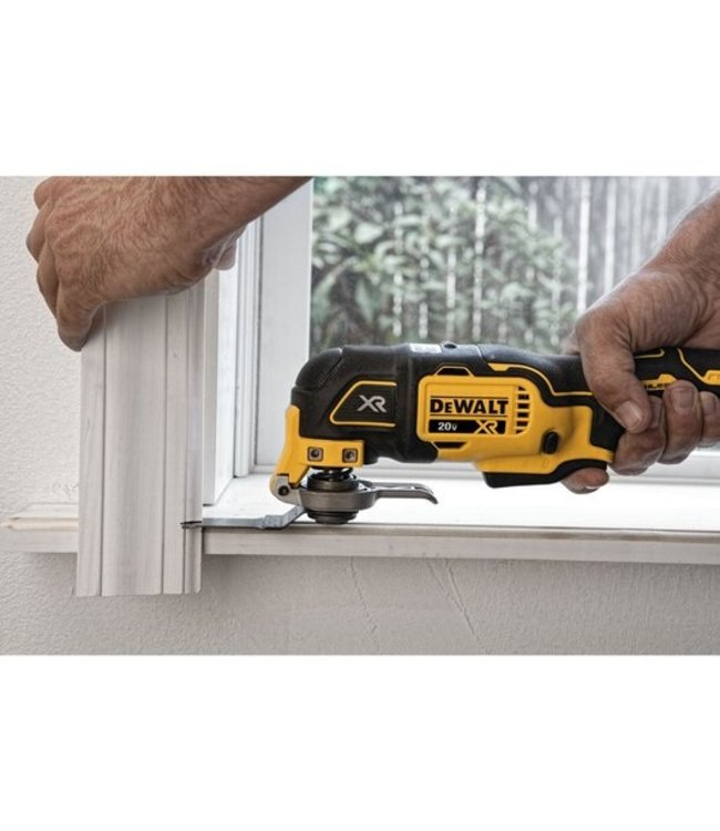 DEWALT Outil multifonction oscillant sans fil et sans balais à 3 vitesses 20 V MAX* XR(R) DCS356B