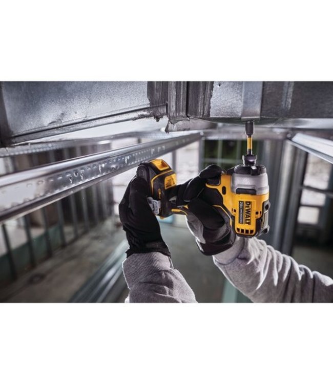 DEWALT Visseuse à percussion compacte sans fil ATOMIC de 1/4 po avec moteur sans balais 20 V MAX* DCF809B