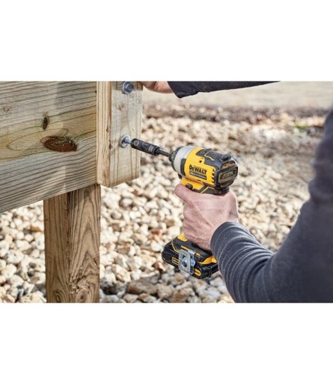 DEWALT Visseuse à percussion compacte sans fil ATOMIC de 1/4 po avec moteur sans balais 20 V MAX* DCF809B