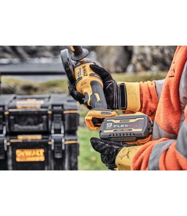 DEWALT Ensemble de meuleuse FLEXVOLT® sans fil et sans balai de 4 1/2  à 6 po avec frein antirebond, batterie 60 V MAX DCG418X2