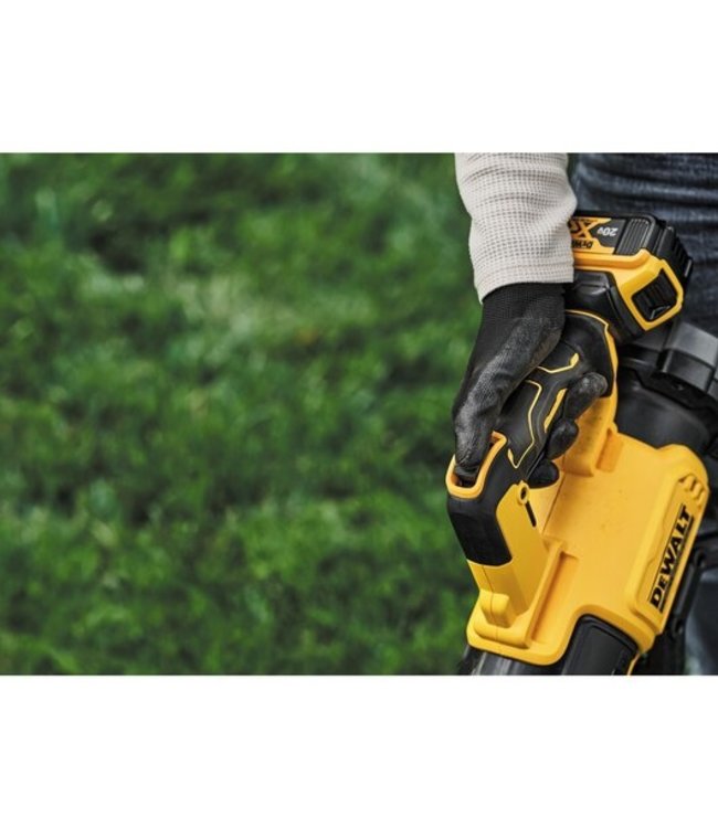 DEWALT Souffleur portatif à moteur sans balais 20 V MAX* DCBL722P1