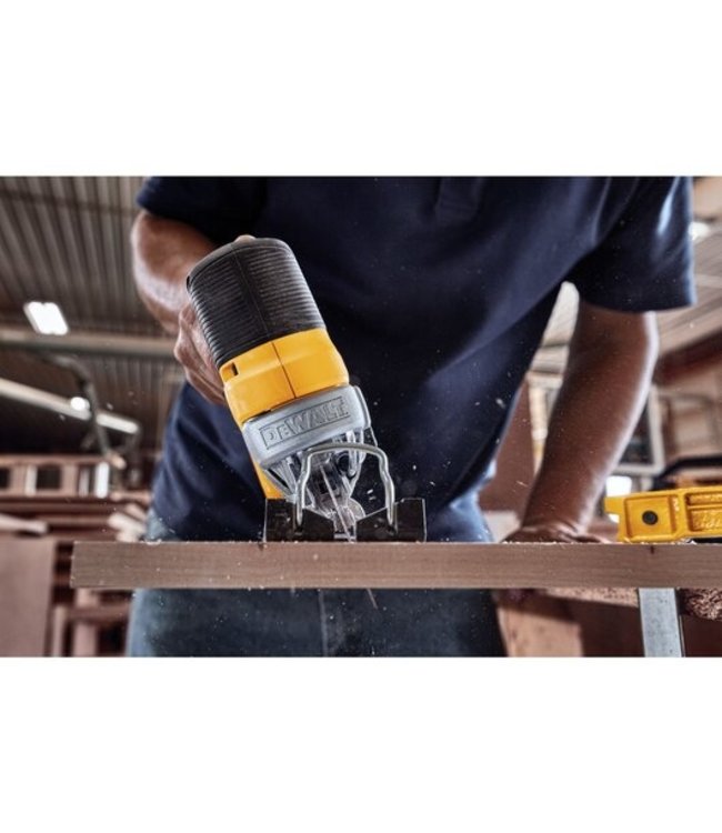 DEWALT Scie sauteuse sans fil 20 V MAX* XR(R) DCS334B