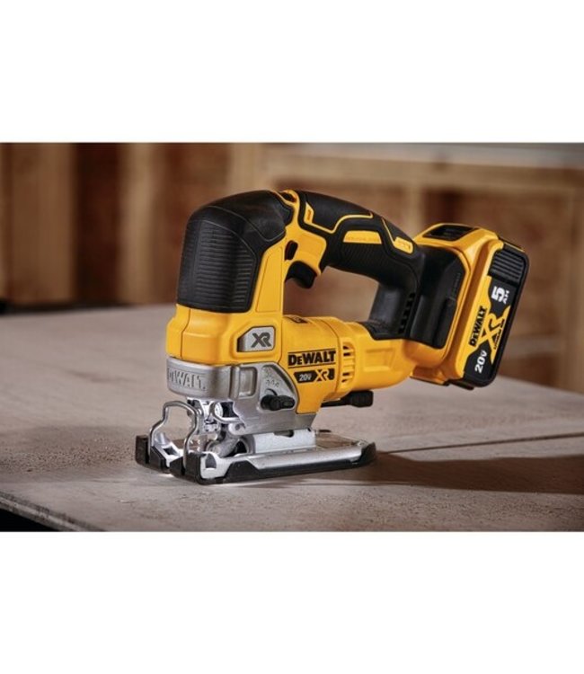 DEWALT Scie sauteuse sans fil 20 V MAX* XR(R) DCS334B