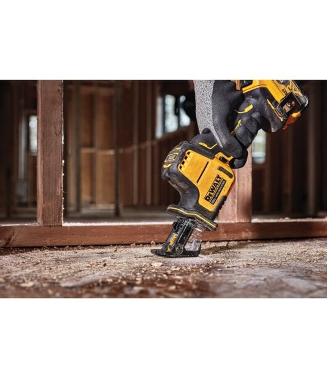 DEWALT Scie alternative sans fil maniable d’une seule main 20 V MAX* ATOMIC DCS369B