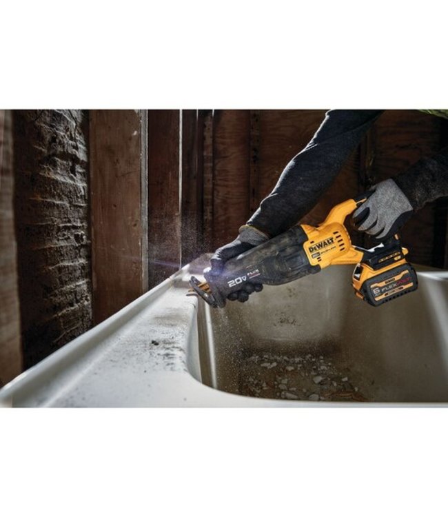 DEWALT Scie alternative FVA 20V MAX DCS386B