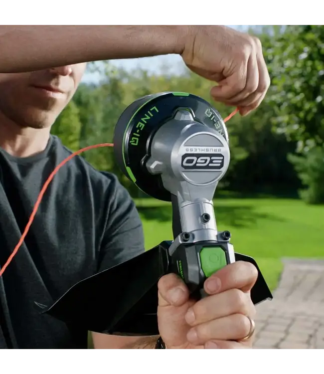 EGO ST1623T COUPE-HERBE 16'' (BATT. G3 4AH ET CHARGEUR RÉGULIER)