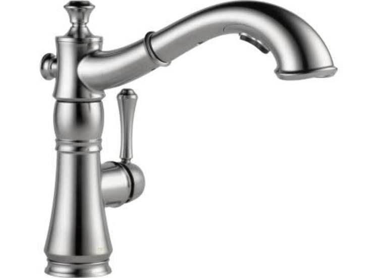 Delta Cassidy Single Handle Pull Out Kitchen Faucet