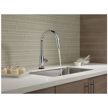 Delta Trinsic Kitchen Faucet  w Touch