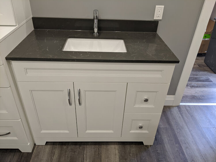 Classic Brand Cabinetry Classic Brand Fundamentals Vanity and Quartz Top w/ Undermount Sink