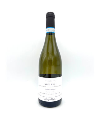 Mary Taylor (Clara Sala) Sicilia Bianco 2024