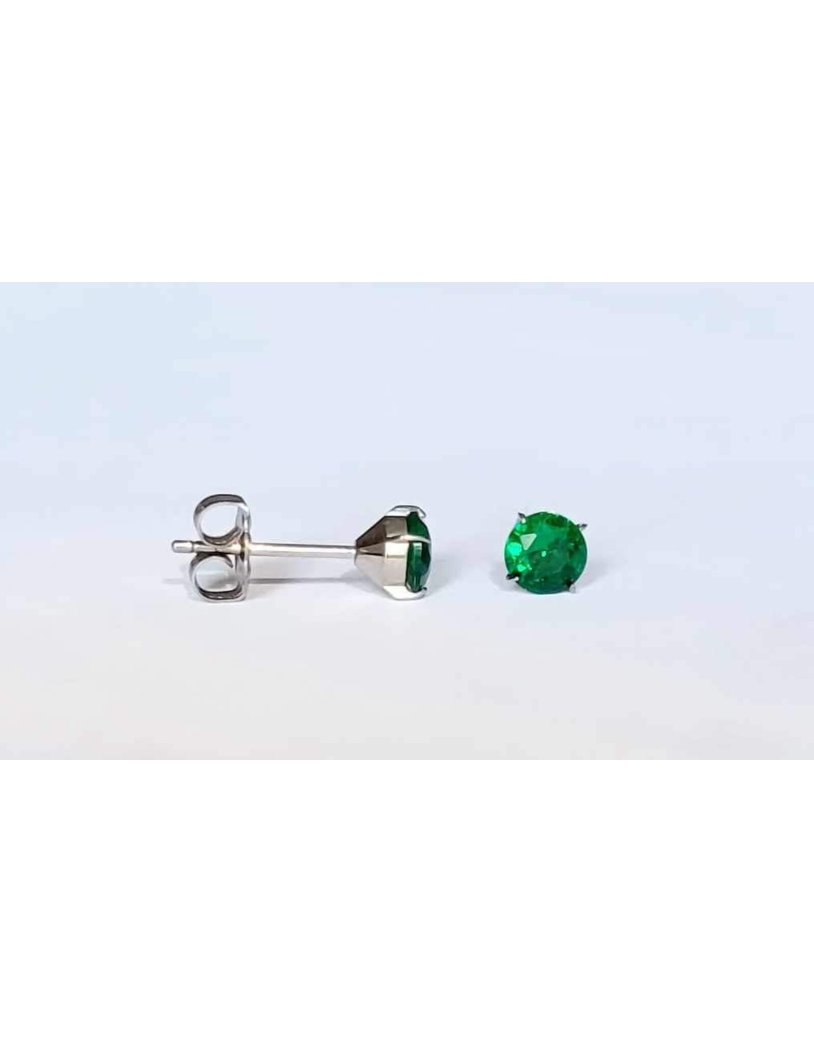 Boucle d'oreille à Papillon Griffée Titanium