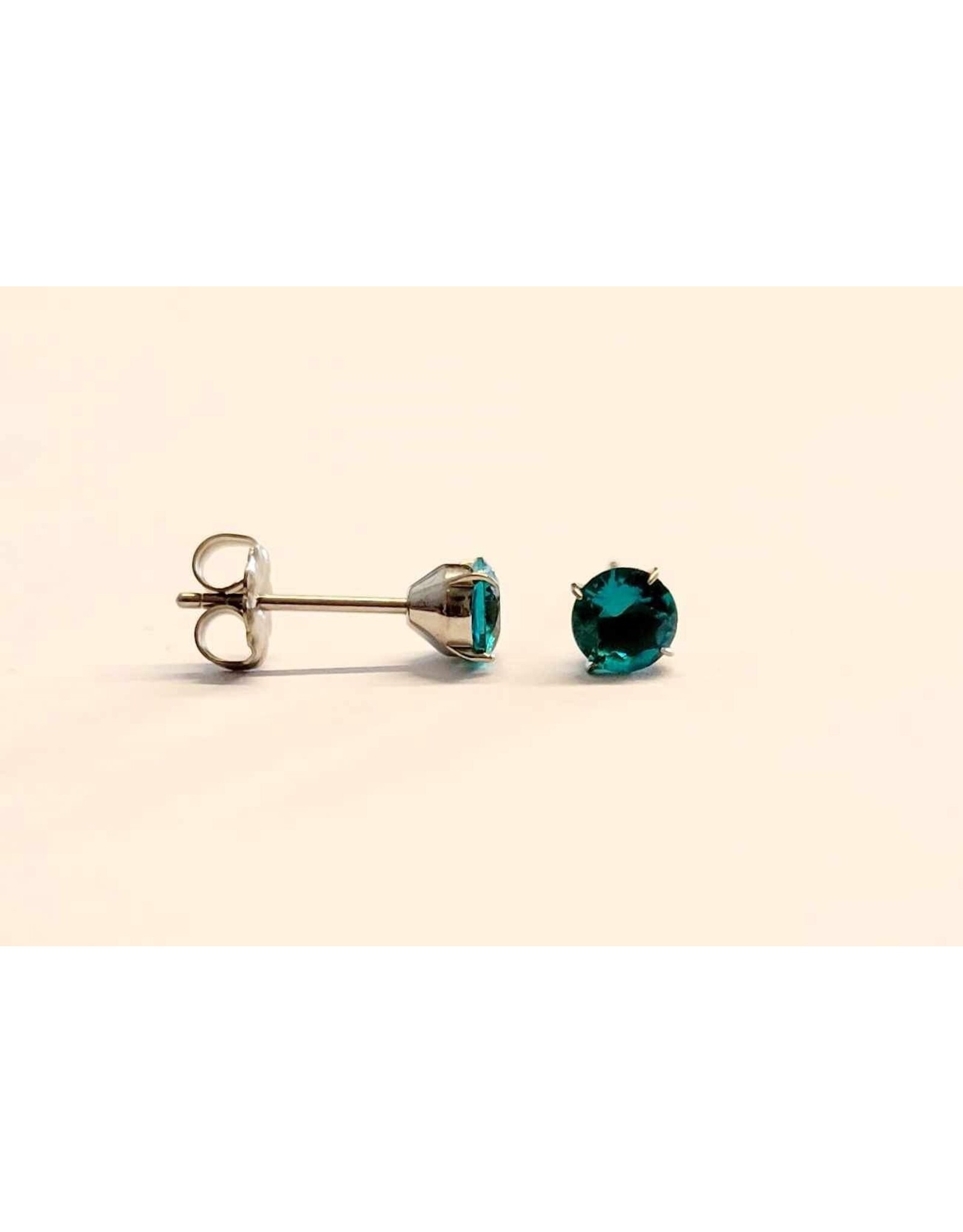 Boucle d'oreille à Papillon Griffée Titanium