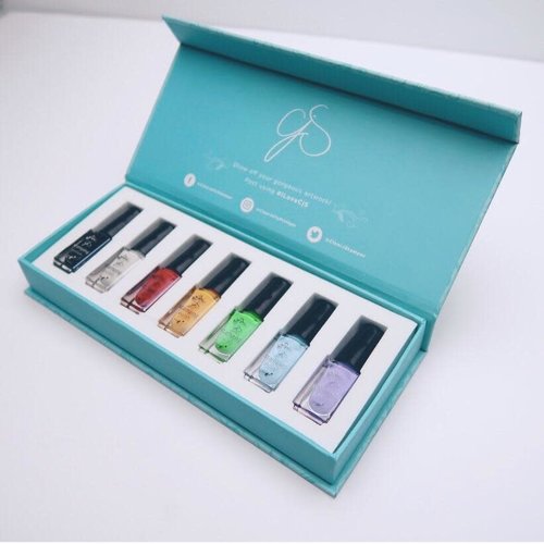 Clear Jelly Stamper Canada Small Polish Kit (7 Colors) Starter Kit Clear Jelly Stamper Canada Small Polish Kit (7 Colors) Starter Kit