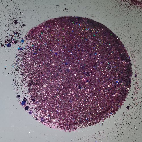 Nail Art Cheers to 2 Years! Limited edition glitter Nail Art Cheers to 2 Years! Limited edition glitter