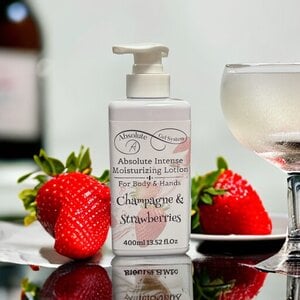 Absolute Gel System Intense Moisturizing Lotion Champagne & Strawberries 400ml