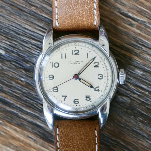 Universal Genève Vintage Stainless Steel Watch Universal Genève Vintage Stainless Steel Watch