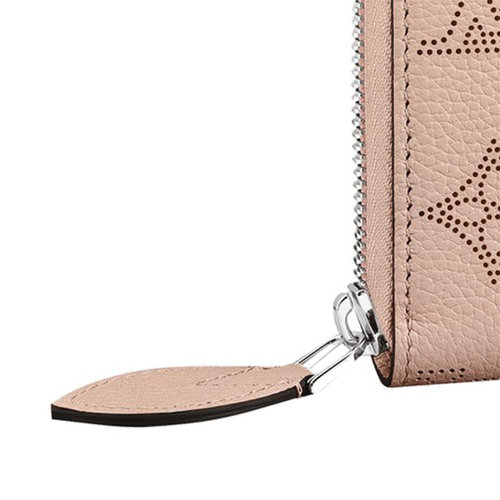 Zippy Wallet Magnolia Mahina Calf Leather - Every Watch Has a Story
