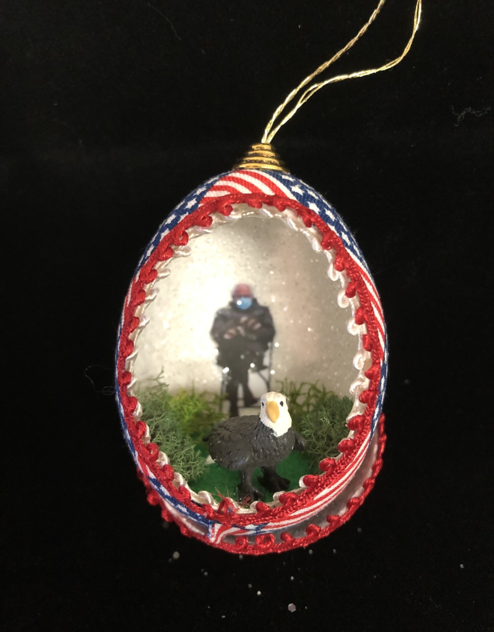 Ammi Brooks Bernie/Eagle Real Egg Ornament