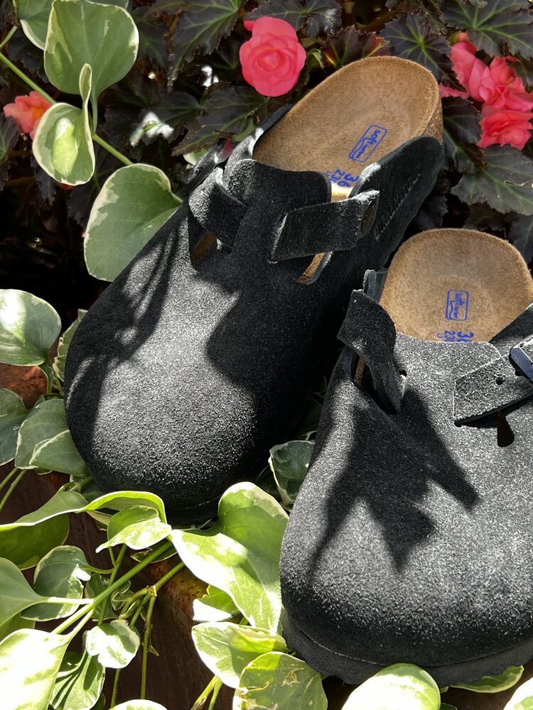 Birkenstock Boston Suede Soft Footbed Regular Width
