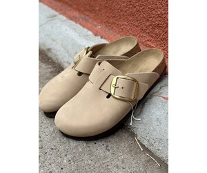 BIRKENSTOCK × B&Y 別注 BIG BUCKLE BOSTON Boston Big Buckle Nubuck Leather Sandcastle | BIRKENSTOCK