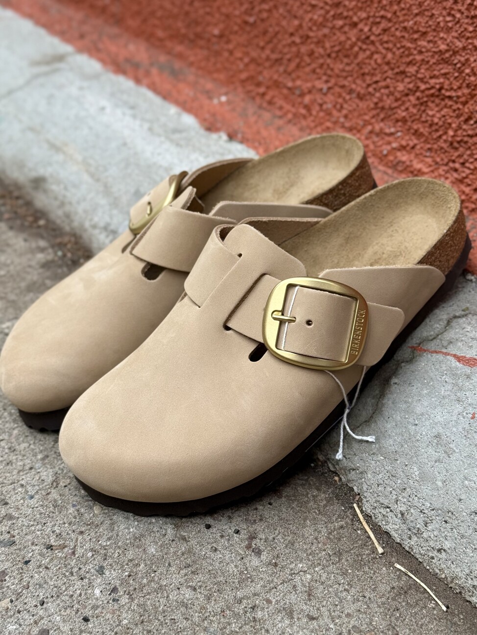 Birkenstock Boston Big Buckle マルーン 39 Boston Big Buckle Nubuck Leather in Color Berry Crush