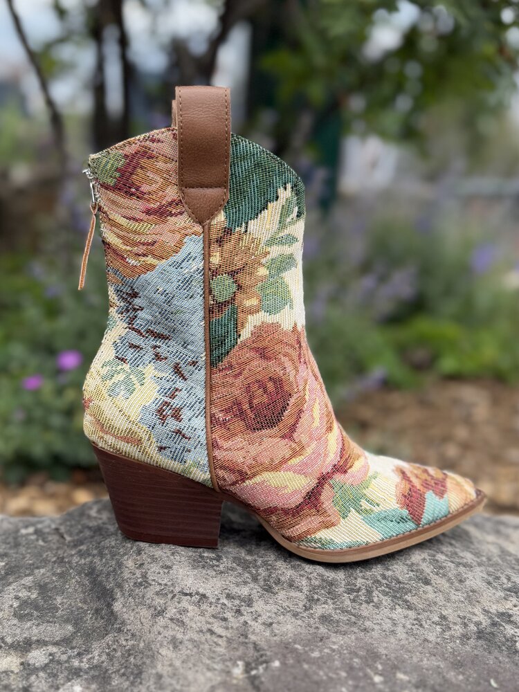 Oasis Society Kaiya Floral CGB