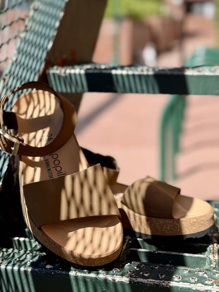 Birkenstock Glenda Nubuck Sandal