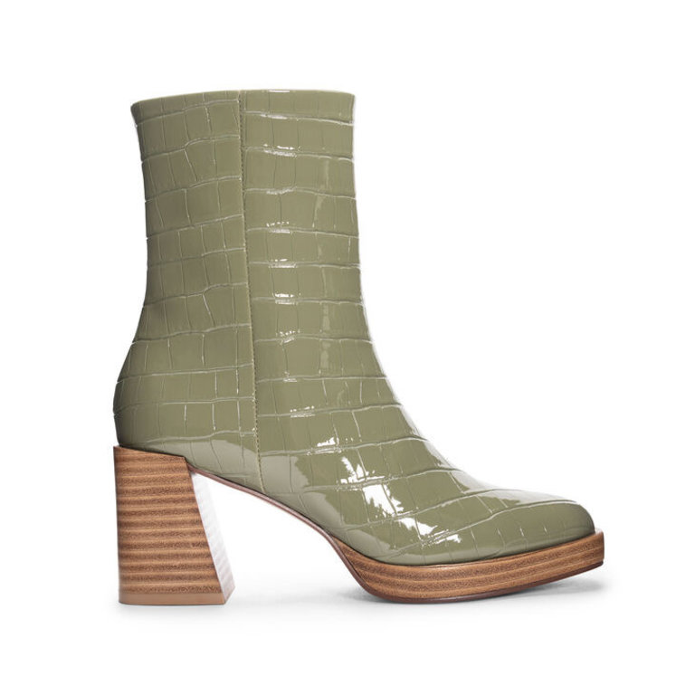 Chinese Laundry Danica Boot