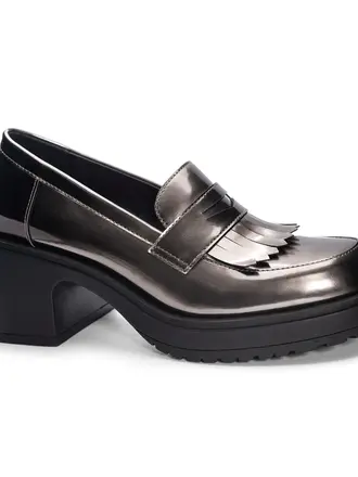 Chinese Laundry Thing Loafer