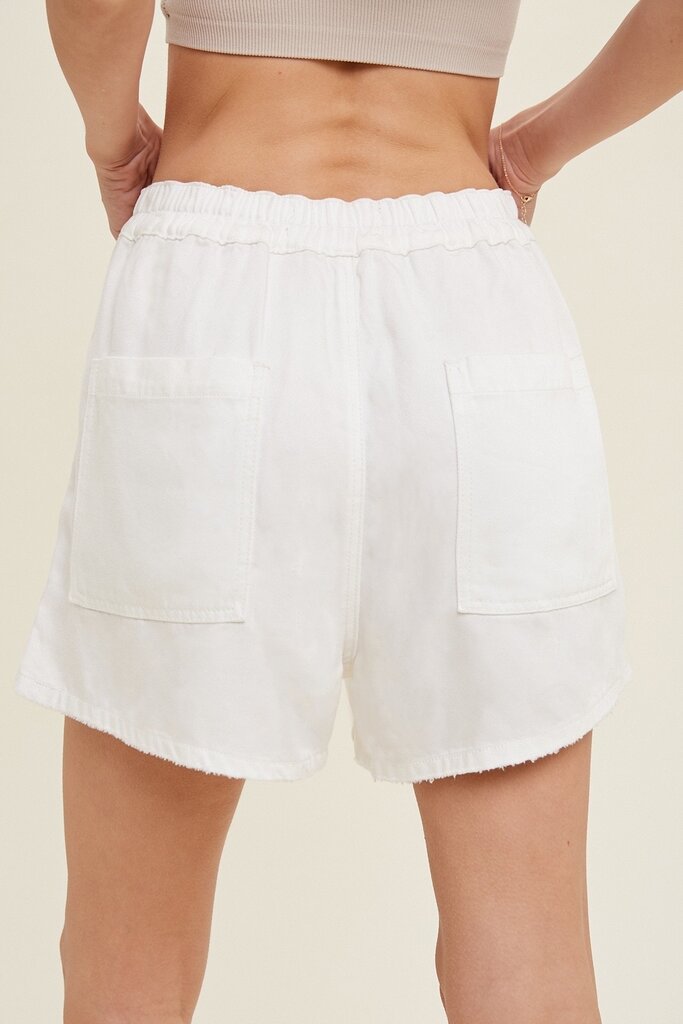 The Denim Bar Seaside Linen Shorts